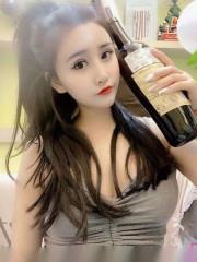 性感年轻骚逼。