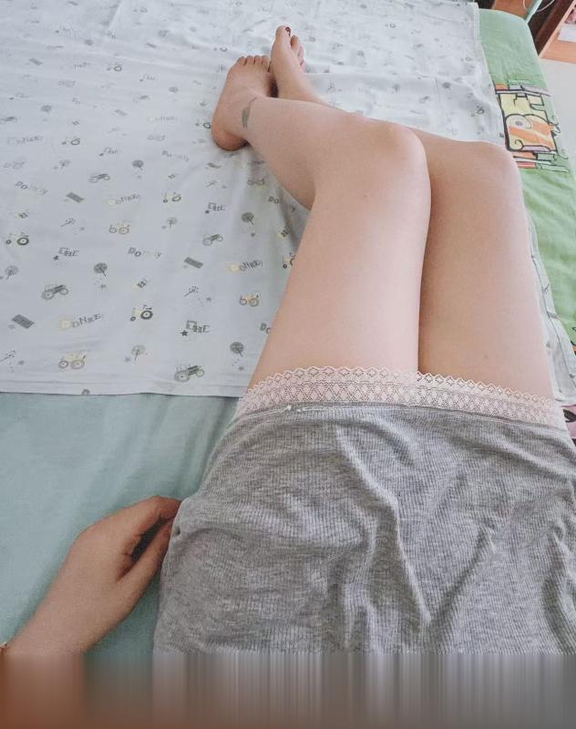 美足白富美少妇