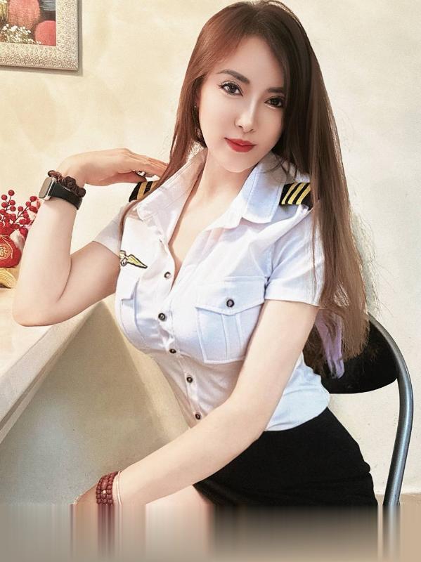 服务热情风骚姐姐